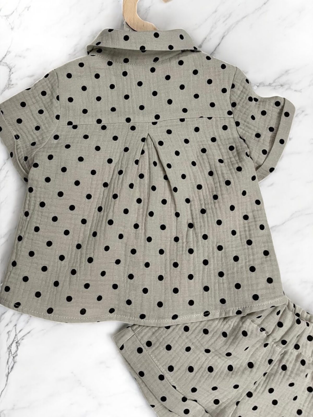 Muślinowy komplet dla dziewczynki - zestaw w GROSZKI