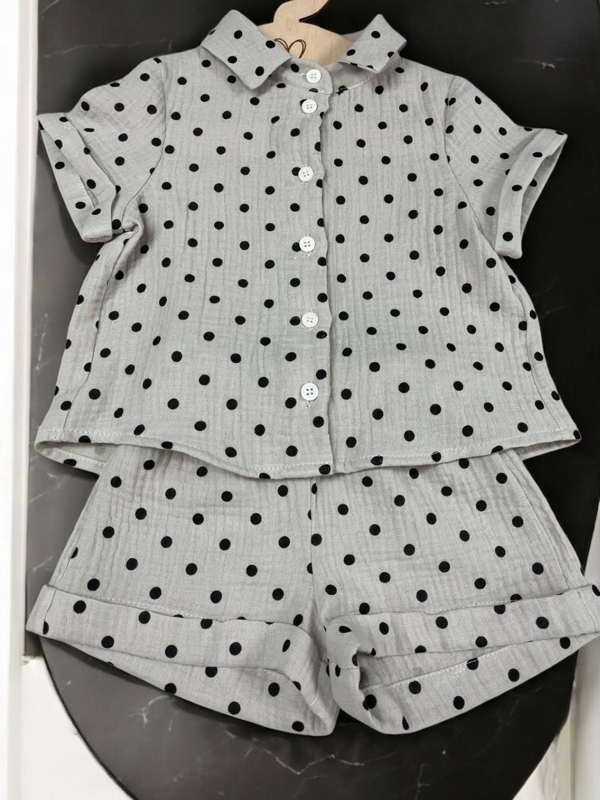 Muślinowy komplet dla dziewczynki - zestaw w GROSZKI